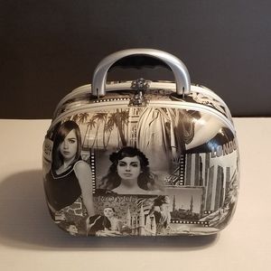 Train Case